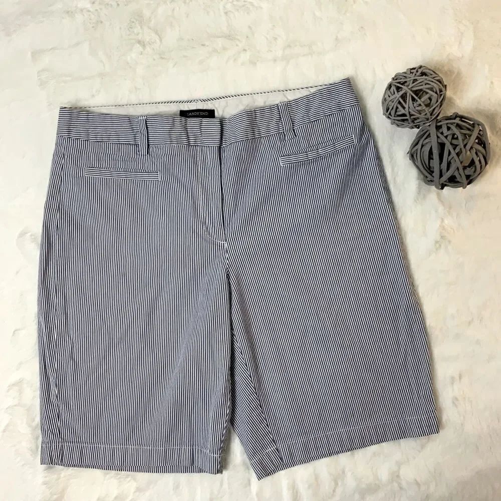 Women’s Lands End bermuda shorts
